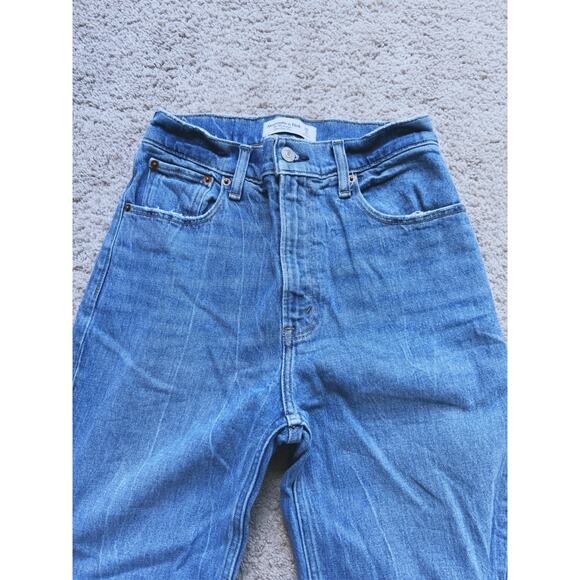 Abercrombie & Fitch Ultra High Rise 90s Straight Jeans Blue 2 Short Classic - Picture 5 of 6